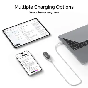 Kit de charge PLAUD NotePin avec câble USB-C, présenté en train de charger une tablette, un smartphone et un ordinateur portable
