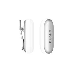 Clip et broche magnétique PLAUD NotePin en blanc et argent pour une fixation mains libres sur les vêtements