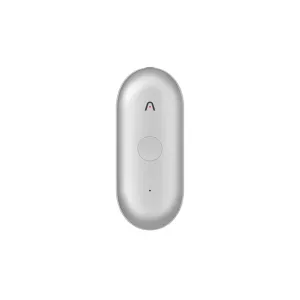 PLAUD NotePin S argent, enregistreur vocal IA avec corps en forme de pilule, bouton circulaire et logo