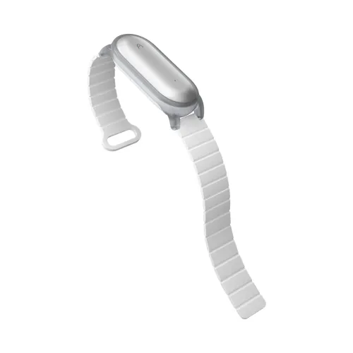 PLAUD NotePin Lunar Silver in capsule-shaped silver unit mounted in gray holder on white segmented bracelet, with small front LED.