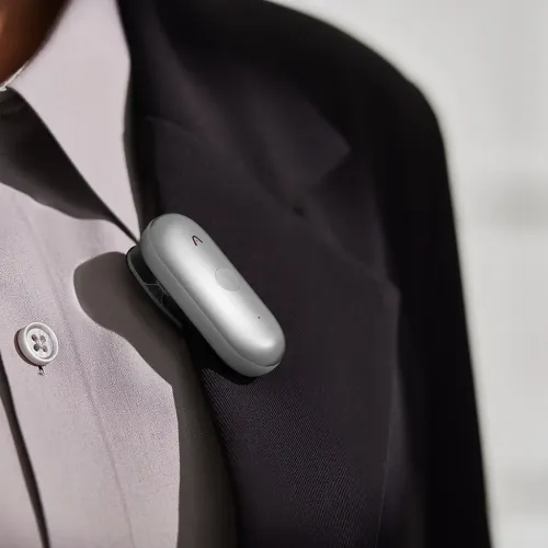 PLAUD NotePin S Sprachrekorder mit KI-Transkription - Silber